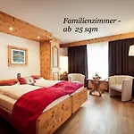 Nolda Hotel